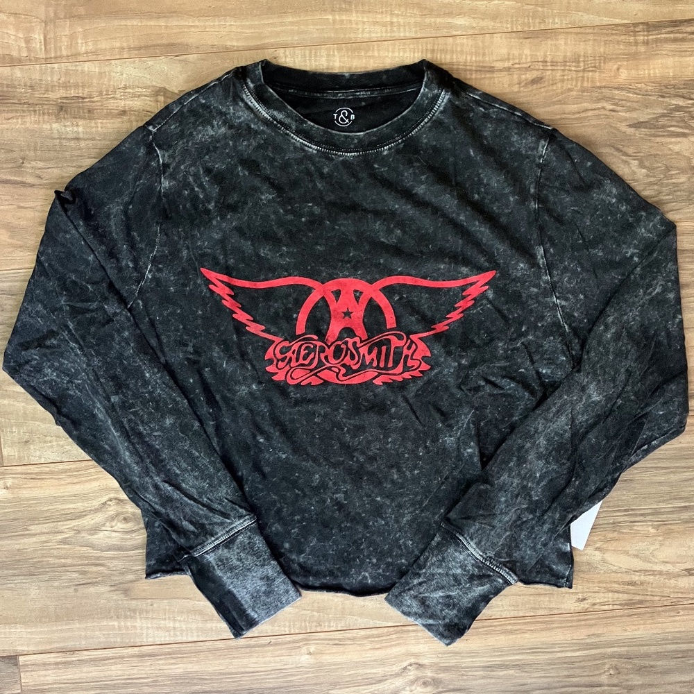 NWT - T&B Vintage Wash Aerosmith Long Sleeve Tee XS